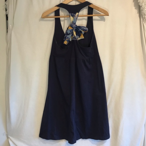 Women’s Simple Flowy Dress - Picture 2 of 4